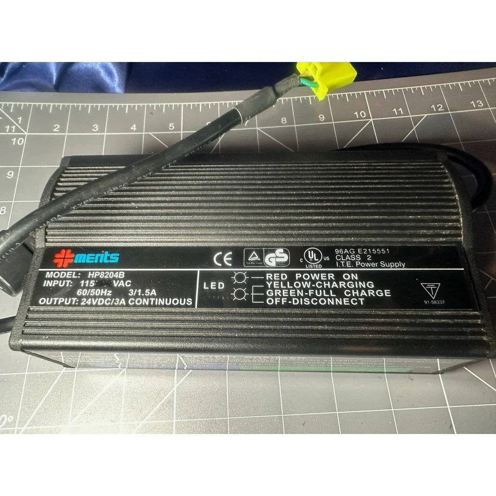 Merits HP8204B 24V 3A Mobility Scooter Wheelchair Battery Charger 3-Pin Tested